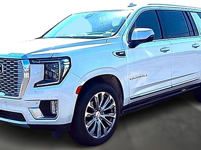 Used 2021 GMC Yukon XL Denali w/ Denali Premium Package