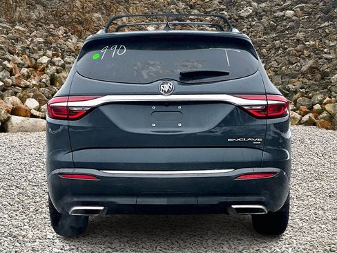 Used 2019 Buick Enclave Essence image 4
