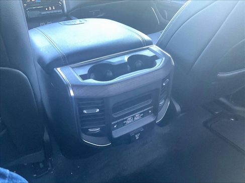 Used 2025 RAM 1500 Laramie AWD/4WD image 11