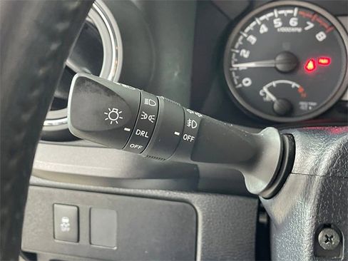 Used 2020 Toyota Tacoma TRD Off-Road w/ Technology Package image 14