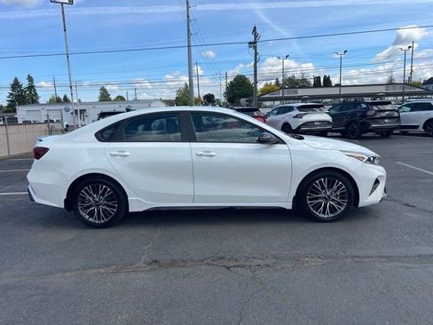 Certified 2024 Kia Forte GT-Line w/ GT-Line Premium Package FWD image 8