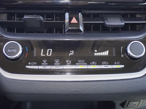 Certified 2024 Toyota Corolla LE FWD image 15