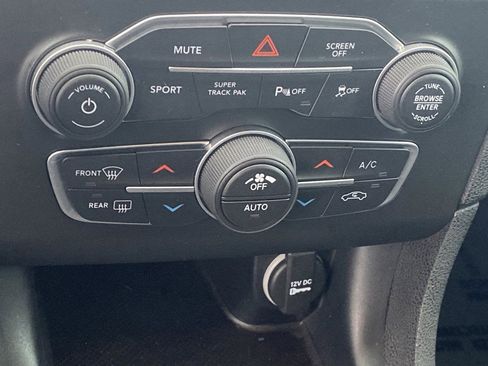 Used 2021 Dodge Charger R/T w/ Blacktop Package image 26