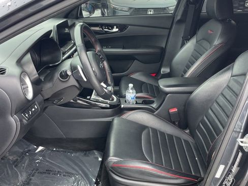 Used 2021 Kia Forte GT image 6