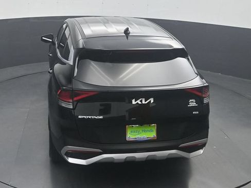 Used 2025 Kia Sportage LX AWD/4WD image 23