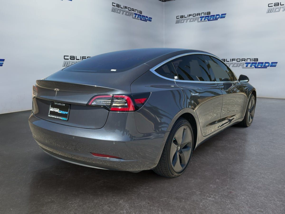 Used 2018 Tesla Model 3 Long Range RWD image 5