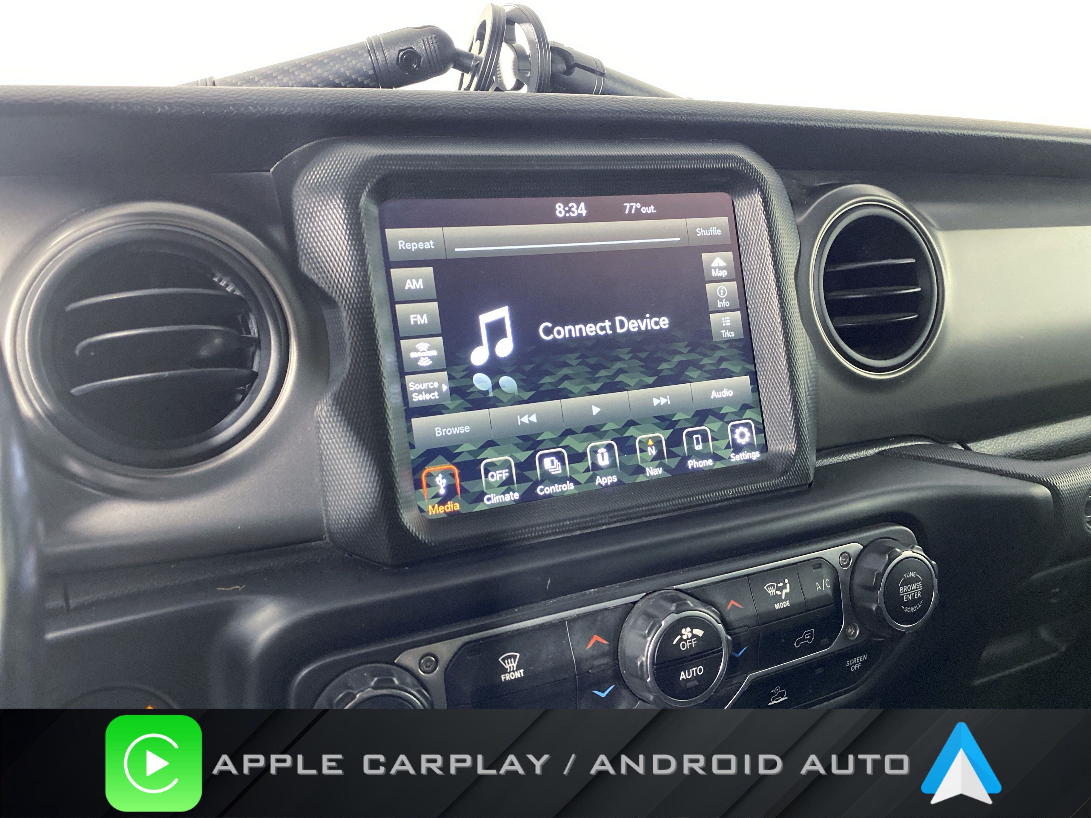 Used 2022 Jeep Gladiator Sport AWD/4WD image 4
