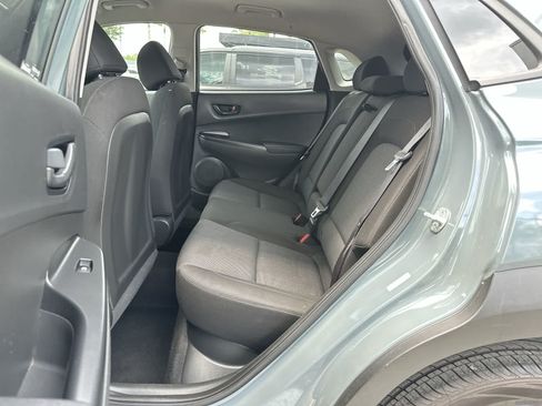 Used 2022 Hyundai Kona SEL w/ Cargo Package AWD/4WD image 4
