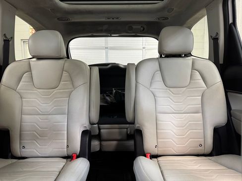 Used 2021 Kia Telluride SX w/ SX Prestige Package image 14