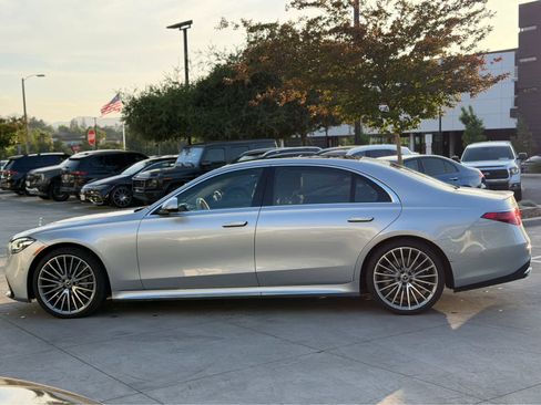 Used 2022 Mercedes-Benz S 500 4MATIC image 3