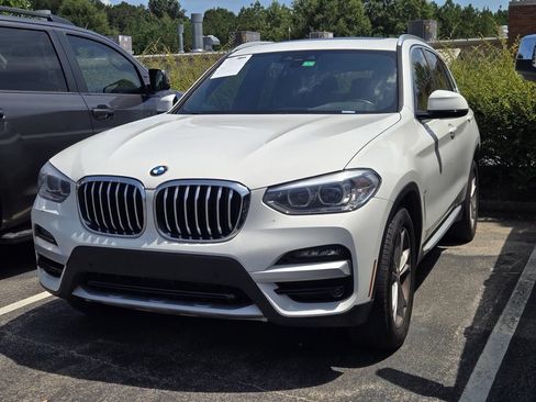 Used 2021 BMW X3 sDrive30i w/ Convenience Package RWD image 3