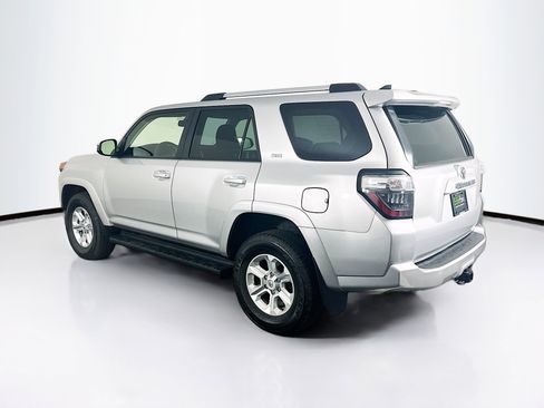 Used 2024 Toyota 4Runner SR5 image 5