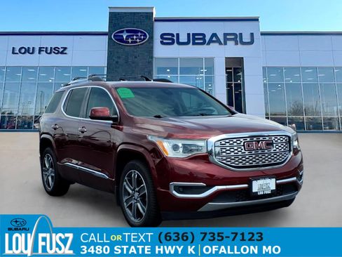 Used 2017 GMC Acadia Denali w/ Technology Package FWD image 1