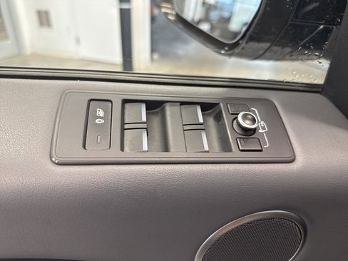 Used 2015 Land Rover Range Rover Sport Supercharged image 13