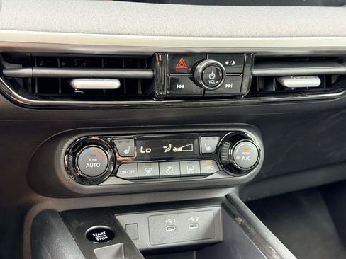 New 2026 Nissan Kicks SV w/ SV Premium Package FWD image 22