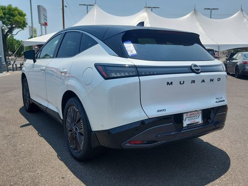 New 2025 Nissan Murano Platinum image 3