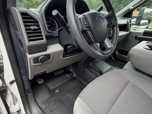 Used 2022 Ford F450 XL w/ STX Appearance Package AWD/4WD image 29