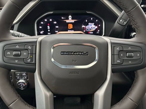 New 2026 GMC Sierra 2500 Denali w/ Denali Reserve Package image 21