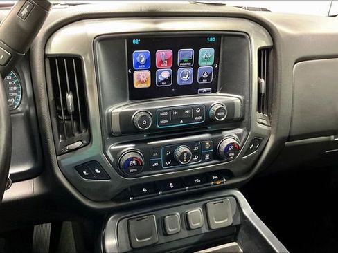 Used 2018 Chevrolet Silverado 1500 LT w/ All Star Edition image 4