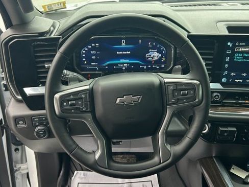 Certified 2024 Chevrolet Silverado 1500 LT Trail Boss w/ Convenience Package II image 23