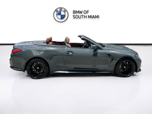 Used 2023 BMW M4 xDrive Competition w/ M Carbon Exterior Package AWD/4WD image 8