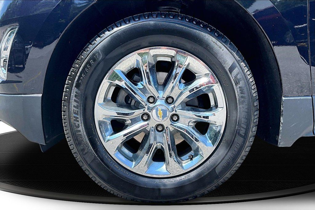 Used 2020 Chevrolet Equinox LT AWD/4WD image 34