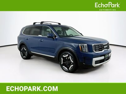 Used 2025 Kia Telluride S