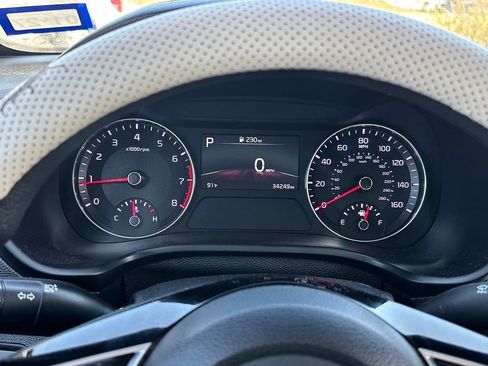 Used 2024 Kia Forte LXS w/ LXS Technology Package FWD image 13