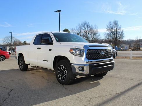 Used 2020 Toyota Tundra SR5 image 7