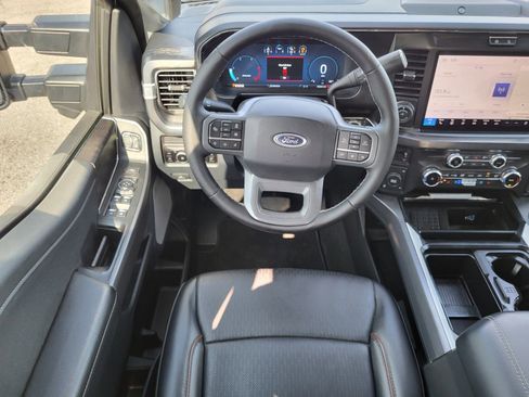 Certified 2025 Ford F250 Lariat w/ Lariat Ultimate Package AWD/4WD image 15