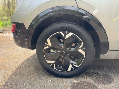 Used 2023 Kia Niro Wave FWD image 17