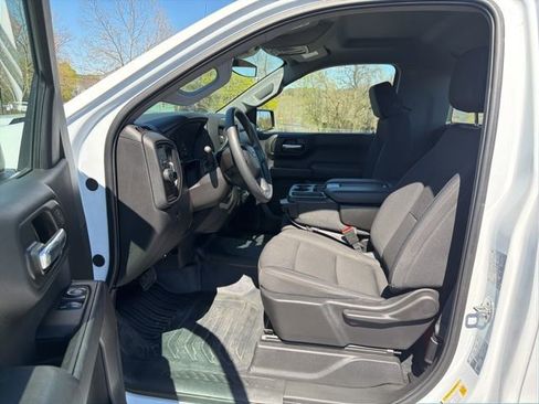 Used 2025 Chevrolet Silverado 1500 W/T image 13