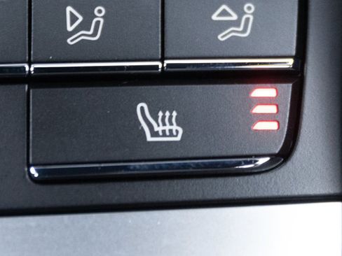 Used 2019 Porsche 911 Carrera S image 19