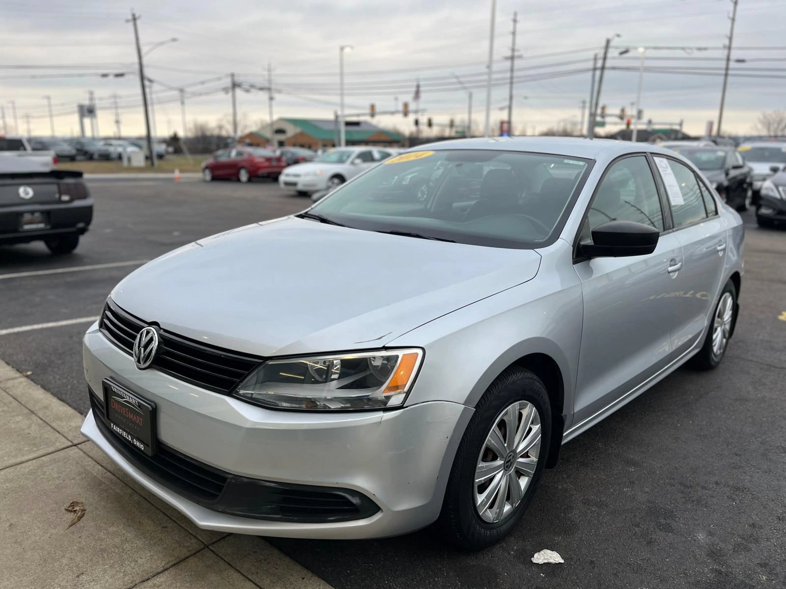 Used 2014 Volkswagen Jetta S FWD image 2