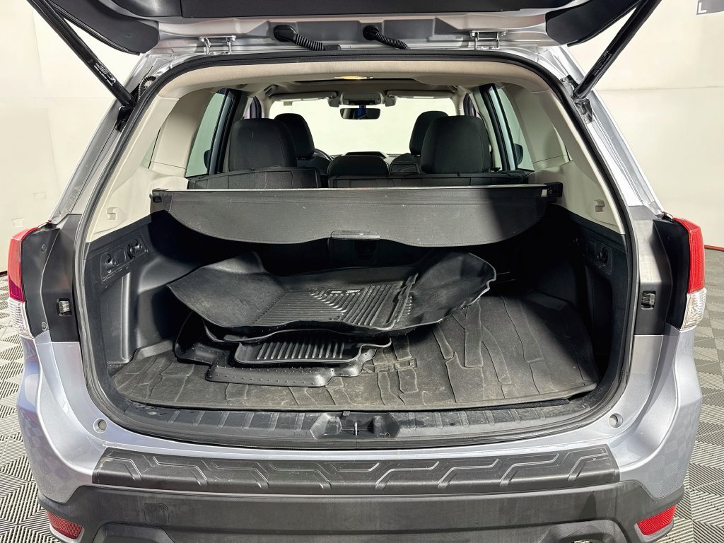 Used 2021 Subaru Forester Premium AWD/4WD image 26