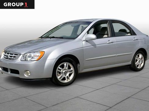 Used 2005 Kia Spectra LX image 1