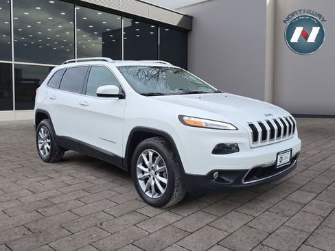 Used 2018 Jeep Cherokee Limited image 7
