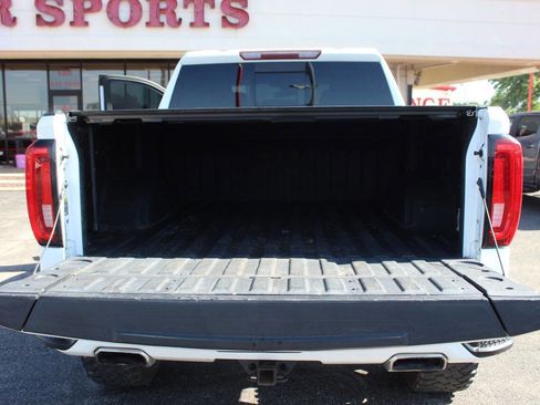 Used 2020 GMC Sierra 1500 AT4 w/ AT4 Premium Package AWD/4WD image 15