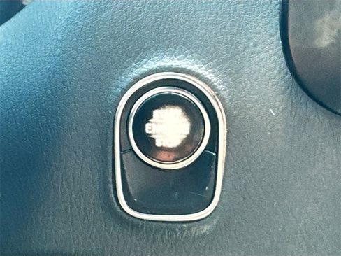 Used 2019 Mercedes-Benz Sprinter 144 image 13