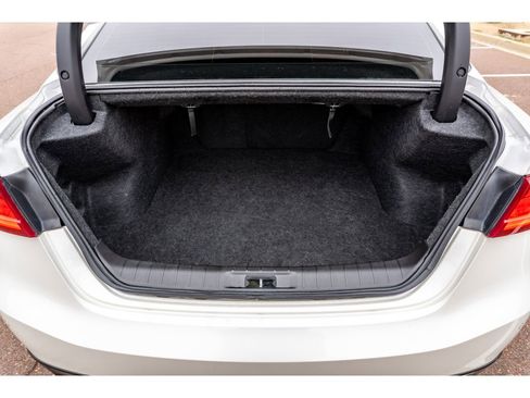 Used 2017 Nissan Maxima SR w/ Midnight Edition image 14