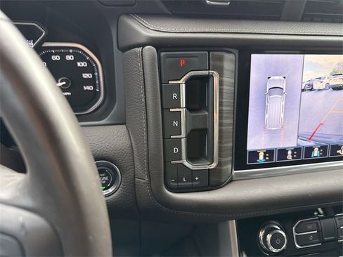 Certified 2021 GMC Yukon Denali w/ Denali Premium Package image 16