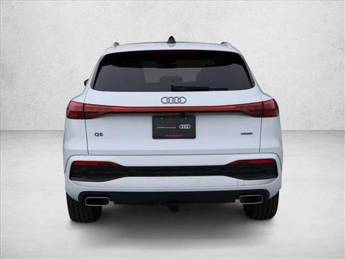 Certified 2025 Audi Q5 Premium w/ Premium Plus AWD/4WD image 8