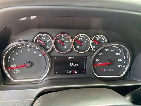 Used 2022 Chevrolet Silverado 1500 LT AWD/4WD image 22
