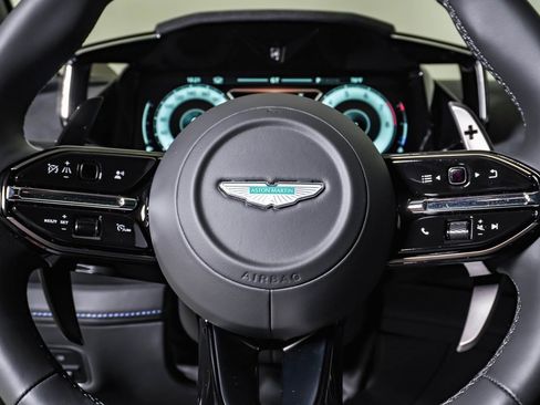 New 2025 Aston Martin Vanquish image 30