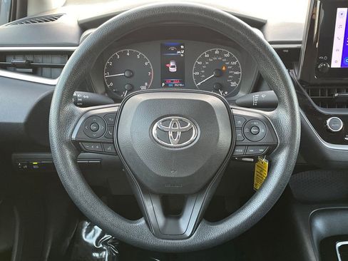Used 2024 Toyota Corolla LE image 20