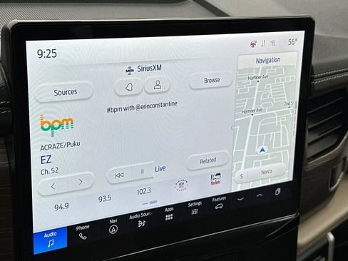 Used 2023 Ford Expedition Limited image 19