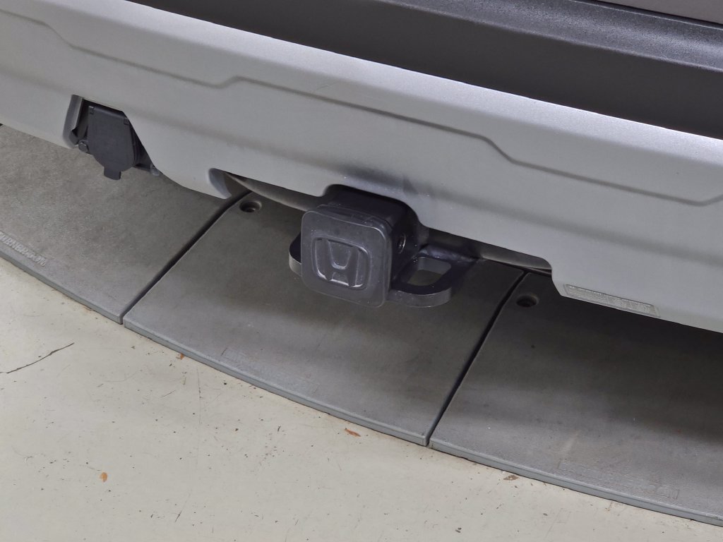 Used 2025 Honda Pilot Elite image 9