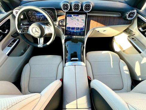 Certified 2026 Mercedes-Benz GLC 300 4MATIC image 15