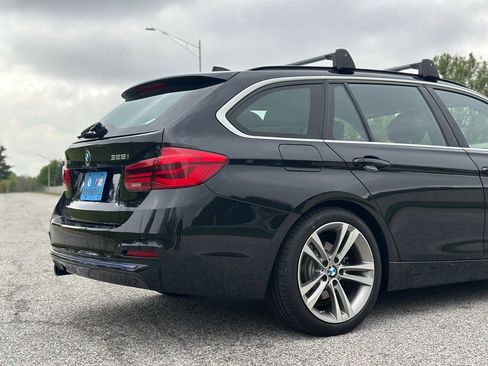 Used 2016 BMW 328i xDrive Wagon AWD/4WD image 16