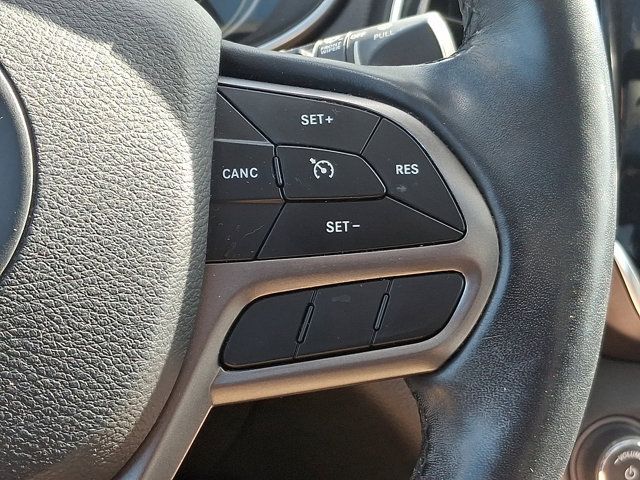 Used 2020 Jeep Cherokee Limited AWD/4WD image 24